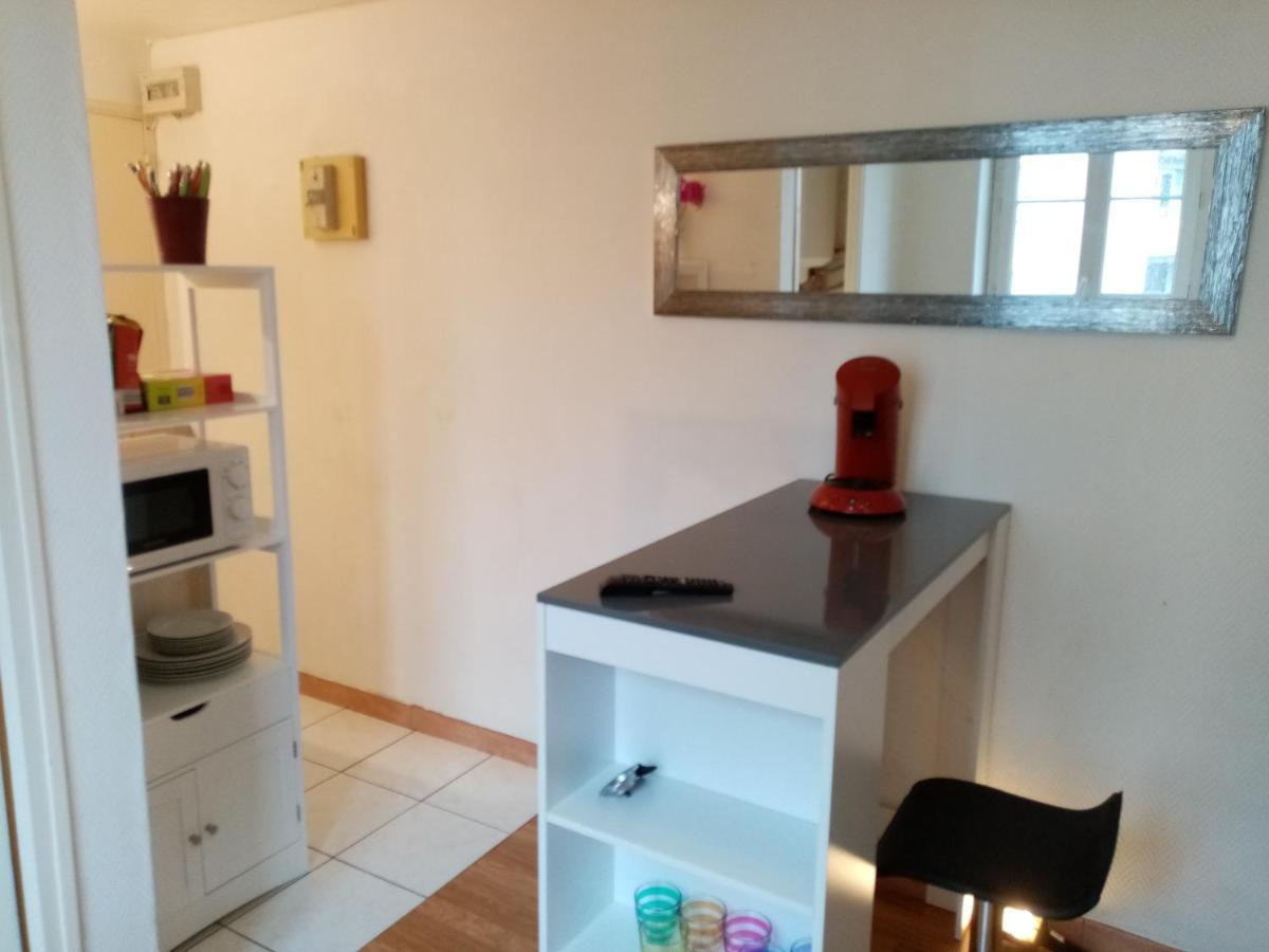 Studio 10 Avec Wifi Limoges Exterior foto