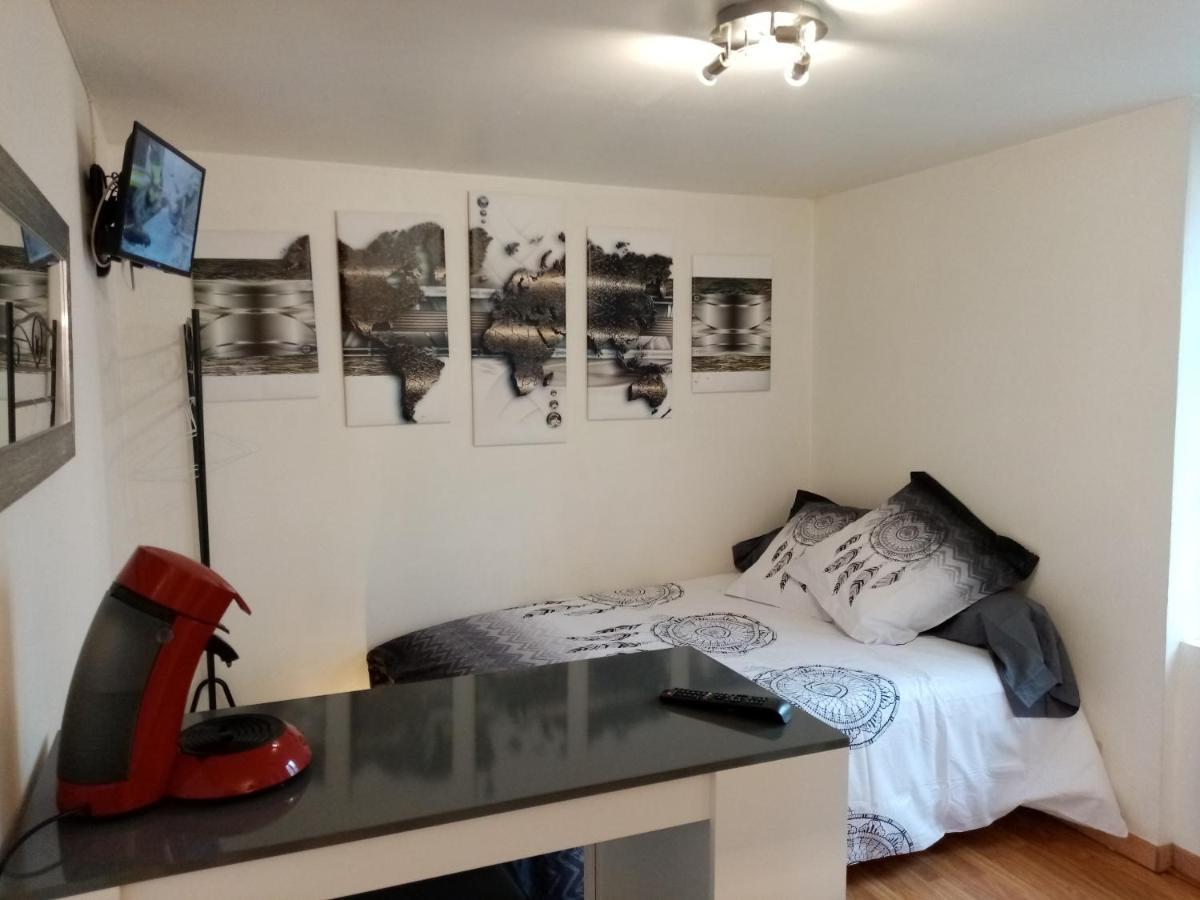 Studio 10 Avec Wifi Limoges Exterior foto